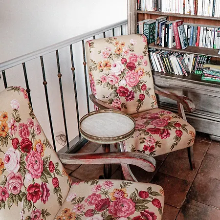 Delga Bed & Breakfast 4*