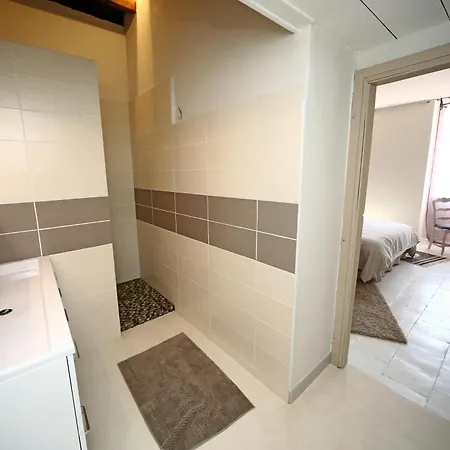 Bed & Breakfast Delga 2*