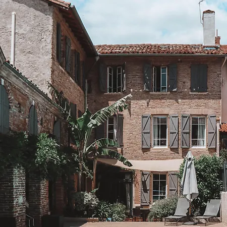Delga Bed and Breakfast 4*